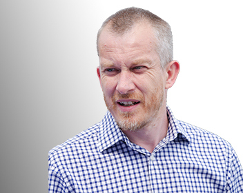 Photo of Andrew Rowe